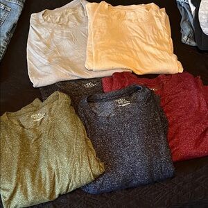 Time and Tru Women's Sweaters - Cream, Grey, Green, Blue, Red, Charcoal